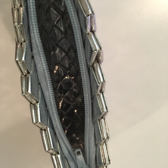 Purse Handmade from Recycled Paper - Picture 4 of 4